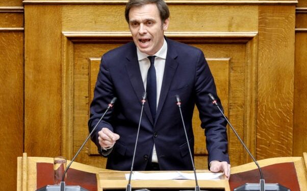 Όφειλε η κυβέρνηση μήνες τώρα να έχει επιστρέψει στο κατ’ ελάχιστον κάτι στην πραγματική οικονομία