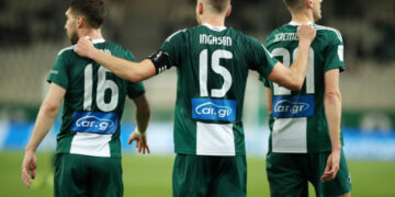 Super League: «Χαμός» στην 2η θέση