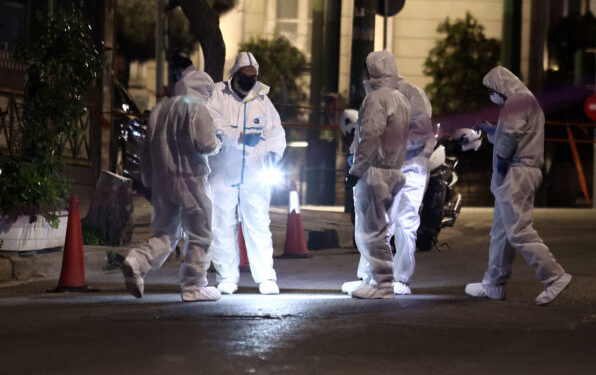 Έκρηξη στα γραφεία της Hellenic Train: Τα σενάρια που εξετάζει η Αντιτρομοκρατική