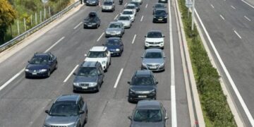 Πάσχα: Σε εξέλιξη η επιστροφή των εκδρομέων στην πρωτεύουσα – Αυξημένη κίνηση στην Αθηνών