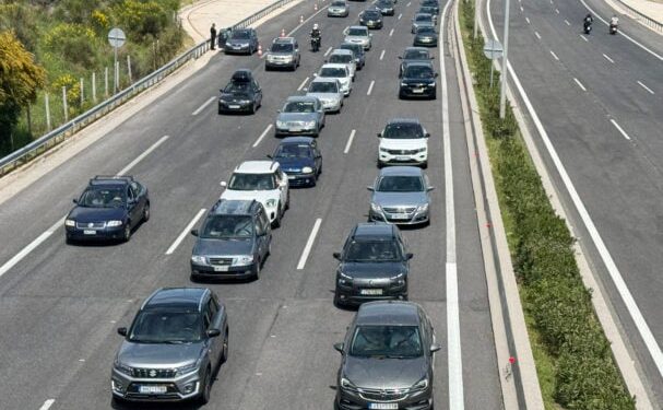 Πάσχα: Σε εξέλιξη η επιστροφή των εκδρομέων στην πρωτεύουσα – Αυξημένη κίνηση στην Αθηνών