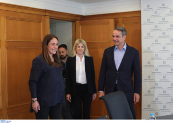 Eπίσκεψη στο υπουργείο Κοινωνικής Συνοχής και Οικογένειας – Στεγαστικό και δημογραφικό στο επίκεντρο