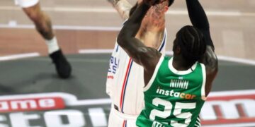 Παναθηναϊκός: Η φάση στο τέλος του αγώνα με την Εφές που διαμαρτύρονται οι «πράσινοι»