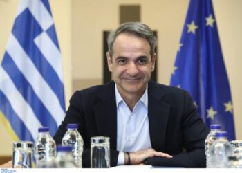 Μητσοτάκης από υπουργείο Παιδείας: «Αν κάποιος αρνείται να αξιολογηθεί, δεν πρέπει να έχει θέση στο δημόσιο σύστημα εκπαίδευσης»