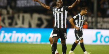 Παναθηναϊκός 2-1: Ανατροπή του «Δικεφάλου» με υπογραφή Καμαρά