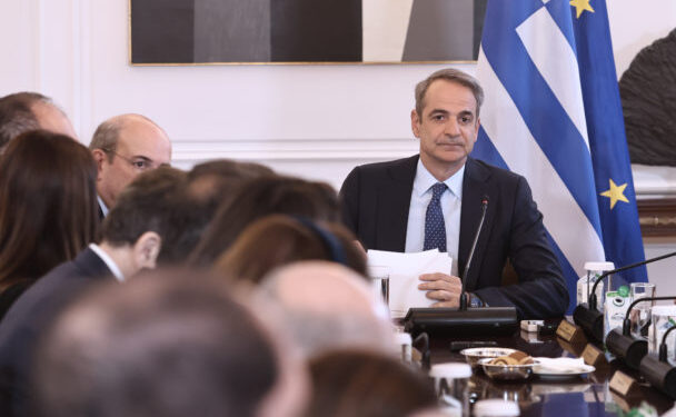 Μητσοτάκης στο Υπουργικό Συμβούλιο: Με «μοντέλο ΔΕΗ» ο νέος ΟΣΕ