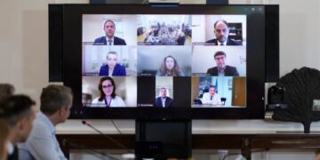 Φέρνουμε διάταξη που αναγνωρίζει αυτόματα ειδικότητα και εξειδίκευση