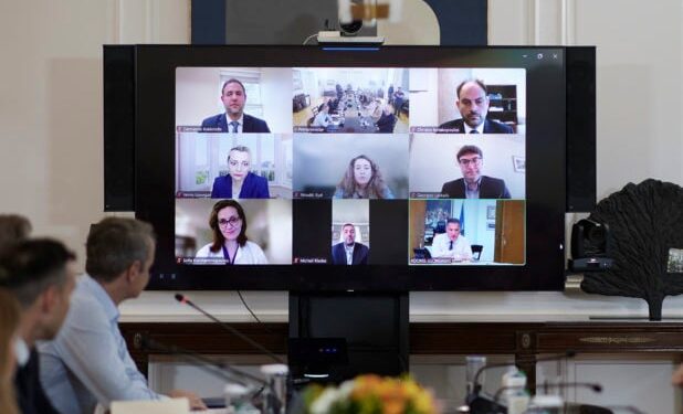 Φέρνουμε διάταξη που αναγνωρίζει αυτόματα ειδικότητα και εξειδίκευση