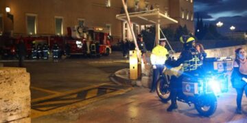 Ταυτοποιήθηκε ο δράστης που έστειλε μήνυμα για βόμβα