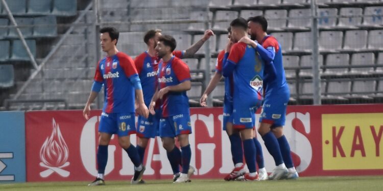 Super League: Ανάσα για τον Βόλο