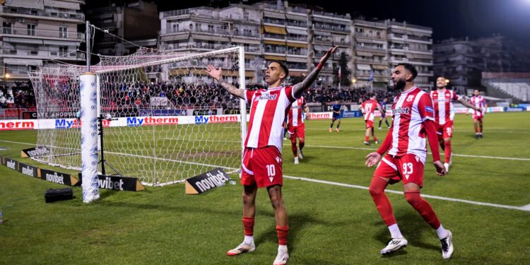 Νίκη παραμονής για τον Πανσερραϊκό