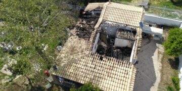 Τραγωδία στο Άργος: Εντοπίστηκε σορός κατά την κατάσβεση φωτιάς