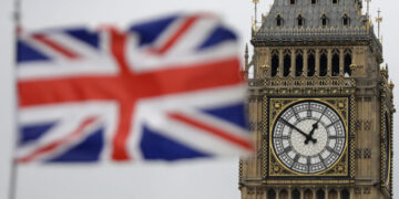 Κατηγορεί το Ισραήλ πως απέλασε δυο βουλεύτριες των Εργατικών