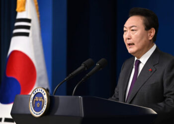 Έφοδος των εισαγγελικών αρχών στη βίλα του πρώην προέδρου Γιουν Σουκ Γεόλ