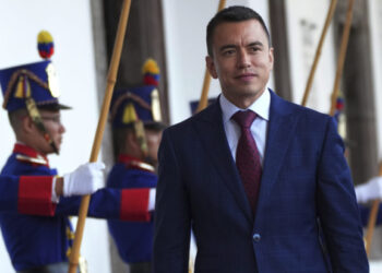 Σε κλίμα έντασης ολοκλήρωσαν την εκστρατεία τους οι υποψήφιοι για την προεδρία