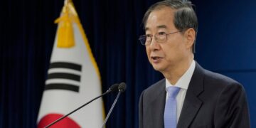 Θα επιδιώξει μείωση των δασμών μέσω διαπραγματεύσεων με τις ΗΠΑ