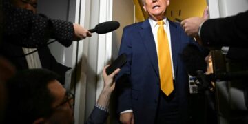 «Νομίζω ότι θα πάει καλά, κάποια στιγμή πρέπει είτε να υπογράψεις είτε να σωπάσεις»