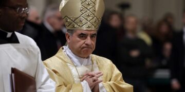 Κονκλάβιο: Ο καταδικασμένος Ιταλός καρδινάλιος δεν θα πάρει μέρος στη μυστική διαδικασία
