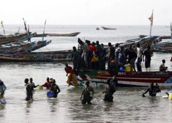 Κονγκό: Σκάφος έπιασε φωτιά και βυθίστηκε – 50 νεκροί, πάνω από εκατό αγνοούμενοι