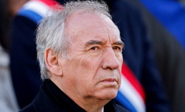 Η υποστήριξη στην Λεπέν αποτελεί ανάμιξη στα πολιτικά πράγματα της Γαλλίας