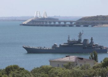 Προτείνουν να αναγνωριστεί η προσάρτηση της Κριμαίας από την Ρωσία και να “παγώσει” η γραμμή του μετώπου