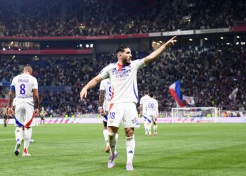 Βλέπει… Champions League η Λιόν μετά τη νίκη επί της Λιλ με 2-1