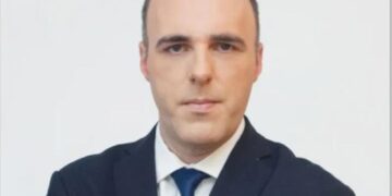 Αναλαμβάνει διευθυντής του Γραφείου Τύπου του Πρωθυπουργού