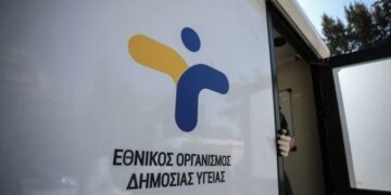 Δύο θάνατοι από κορονοϊό και τρεις από γρίπη την τελευταία εβδομάδα