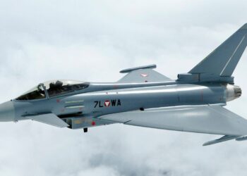 Βρετανικά μαχητικά της RAF αναχαίτισαν δύο ρωσικά αεροσκάφη