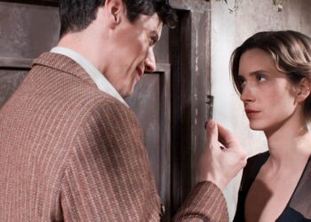 Η Ελένη εξαφανίζει και πάλι το μωρό