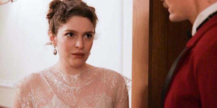 Η Αλίκη μαθαίνει από την Ελένη όλη την αλήθεια