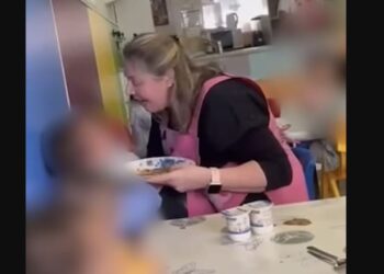 Βίντεο – σοκ: Βάναυση κακοποίηση μικρού παιδιού σε παιδικό σταθμό