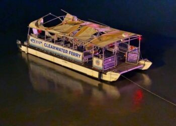 Πολλοί τραυματίες ύστερα από σύγκρουση φέριμποτ με σκάφος