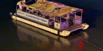 Πολλοί τραυματίες ύστερα από σύγκρουση φέριμποτ με σκάφος