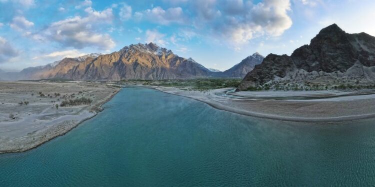 «Ούτε μια σταγόνα νερού» του Ινδού ποταμού δεν θα φτάσει στο Πακιστάν