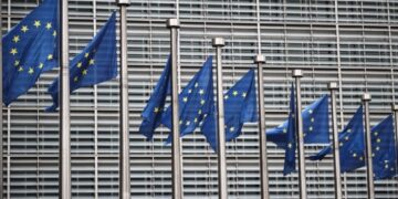 Παρακολουθούμε την κατάσταση, είμαστε σε επαφή με τις αρχές