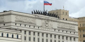 Σύμβουλος του Πούτιν ζητά «να αποκατασταθεί η εμπιστοσύνη» μεταξύ Ρωσίας και ΗΠΑ