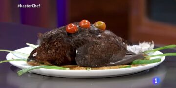 Οι κριτές έμειναν με το στόμα ανοιχτό – Αντίκρισαν το χειρότερο πιάτο στην ιστορία του ριάλιτι μαγειρικής