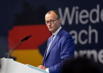 Αυστηρότερη μεταναστευτική πολιτική, ενίσχυση της άμυνας και αντιπροτάσεις στους δασμούς Τραμπ, στο πρόγραμμα της νέας κυβέρνησης