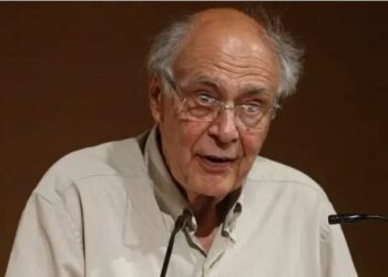 Πέθανε ο καθηγητής Αλέξης Πολίτης