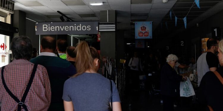 Σπάνιο ατμοσφαιρικό φαινόμενο η αιτία του μπλακ άουτ, λέει ο διαχειριστής του ηλεκτρικού δικτύου της Πορτογαλίας