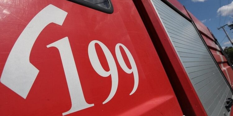 Φωτιά σε αυτοκίνητο στα Άνω Πατήσια