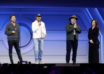 Disney: Ο Ράιαν Γκόσλινγκ πρωταγωνιστής στην νέα ταινία «Star Wars: Starfighter»