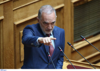 Προανήγγειλε τη δημιουργία νέου κόμματος