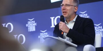 Παρουσιάζεται η εθνική στρατηγική για την αντιμετώπιση της βίας ανηλίκων