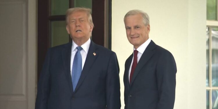 Τραμπ: Έχει δική του προθεσμία για τον πόλεμο στην Ουκρανία