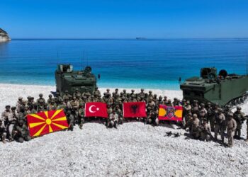 Η Τουρκία περικυκλώνει την Ελλάδα στα Βαλκάνια