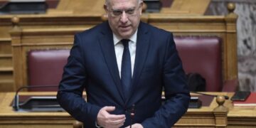 Ενημέρωσε τους βουλευτές της ΝΔ για τον αναπτυξιακό νόμο