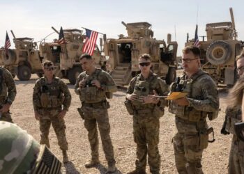 ΗΠΑ: Μειώνει στο μισό τις στρατιωτικές της δυνάμεις στη Συρία