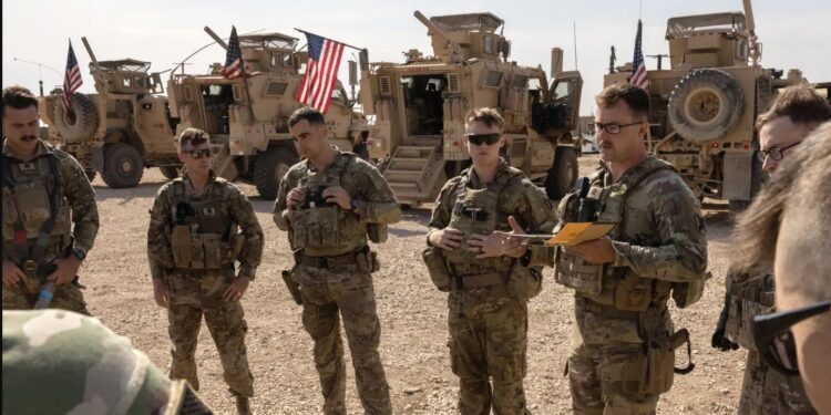 ΗΠΑ: Μειώνει στο μισό τις στρατιωτικές της δυνάμεις στη Συρία